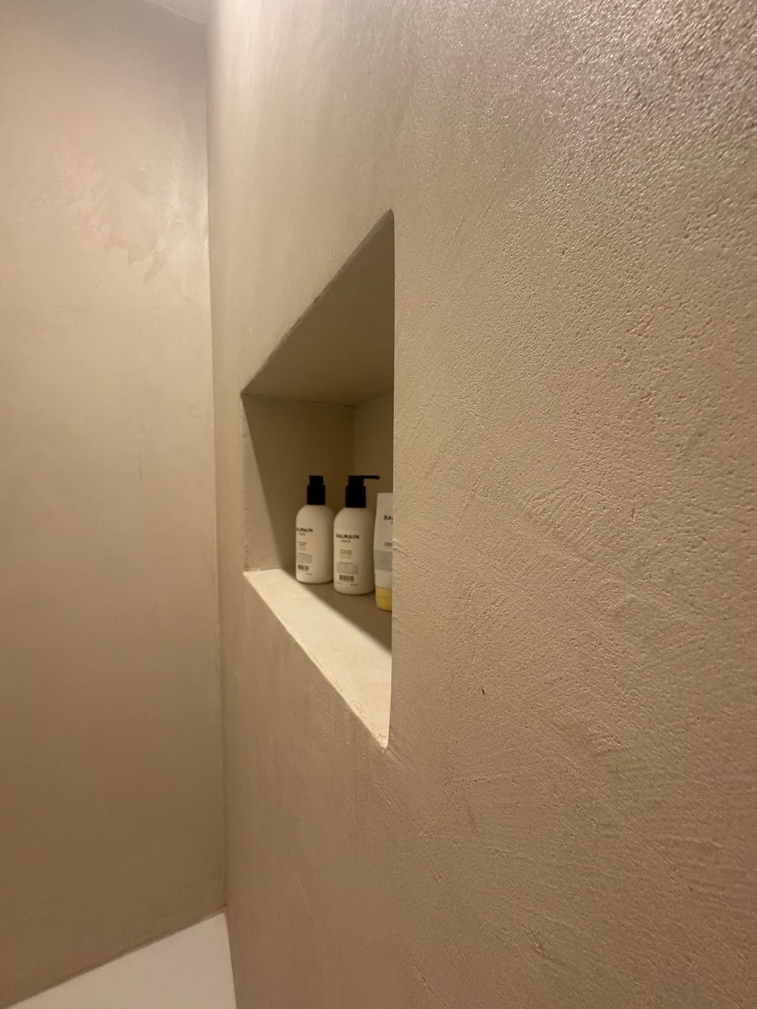 Microtopping in een inloopdouche